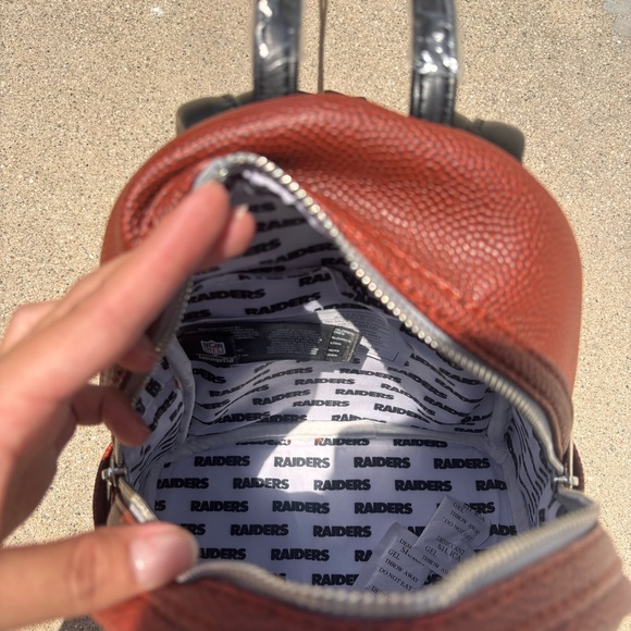 Raiders Backpack - Picture 5 of 5